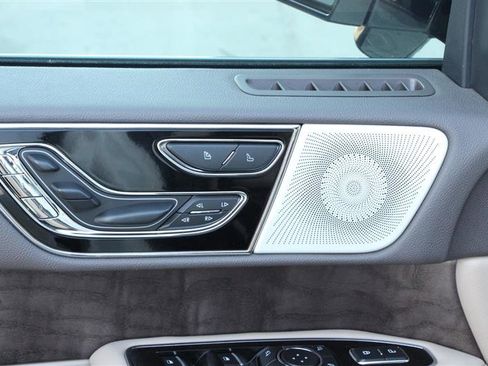Used 2022 Lincoln Navigator L Reserve AWD/4WD image 14