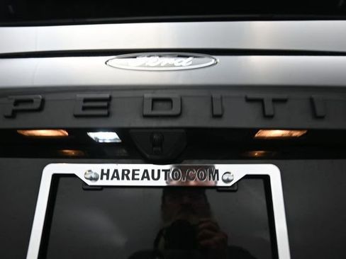 Used 2025 Ford Expedition Max Platinum w/ Stealth Appearance Package AWD/4WD image 28