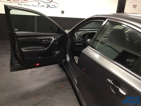 Used 2017 Nissan Altima 2.5 SL image 19