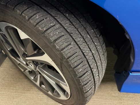 Used 2018 Toyota Corolla iM w/ Carpet Mat Package (TMS) image 28