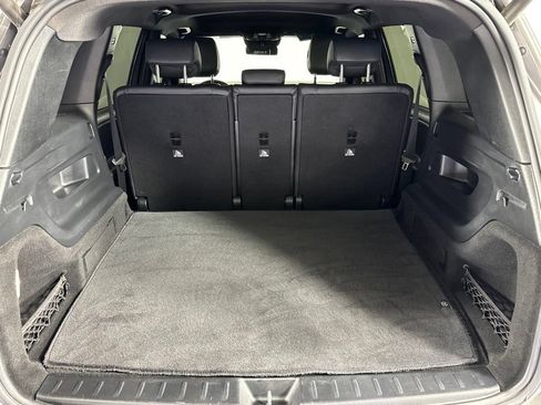 Used 2022 Mercedes-Benz GLB 250 4MATIC image 33