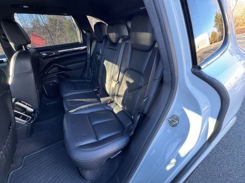 Used 2016 Porsche Cayenne GTS image 47