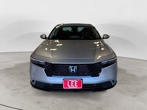 Used 2025 Honda Accord EX-L image 9
