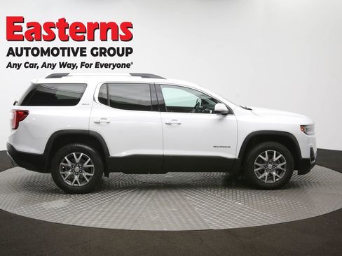 Used 2023 GMC Acadia SLT image 47