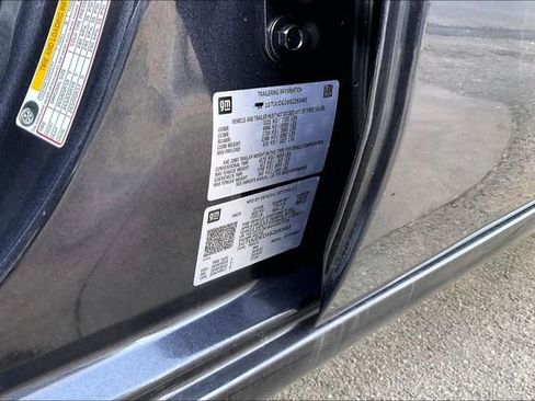 Used 2025 GMC Sierra 1500 SLT image 14