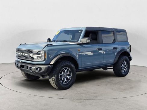 Certified 2022 Ford Bronco Badlands AWD/4WD image 7