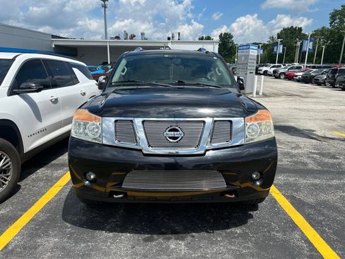 Used 2014 Nissan Armada Platinum w/ 2nd Row Captain Seat Package RWD image 2