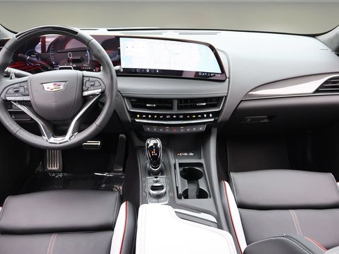 Certified 2026 Cadillac CT5 V Blackwing w/ Carbon Fiber 2 Package RWD image 13