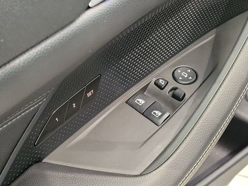 Used 2026 BMW 430i xDrive Coupe w/ M Sport Package AWD/4WD image 18