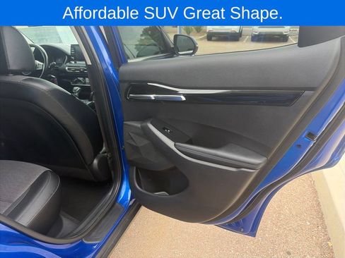 Used 2021 Kia Seltos S FWD image 12