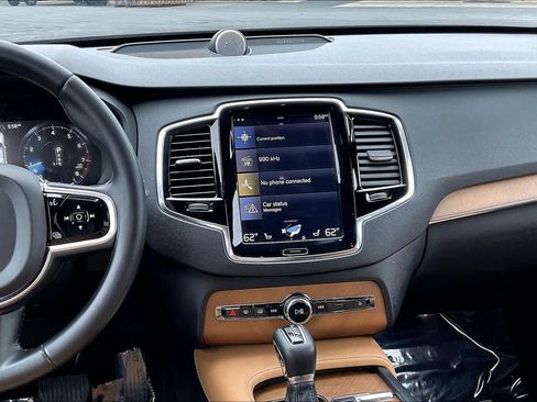 Used 2017 Volvo XC90 T6 Inscription w/ Vision Package image 9