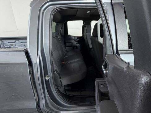 Used 2020 Chevrolet Silverado 1500 Custom w/ Custom Value Package RWD image 5
