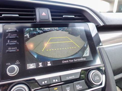 Used 2020 Honda Civic EX-L image 18