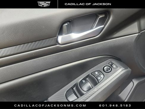 Used 2025 Nissan Altima 2.5 SV image 12