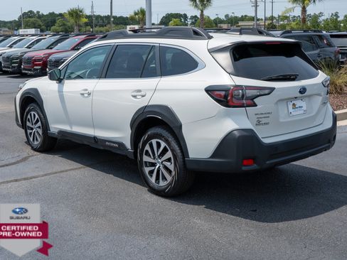 Certified 2024 Subaru Outback Premium AWD/4WD image 5