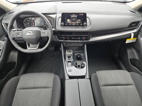 New 2026 Nissan Rogue SV FWD image 13