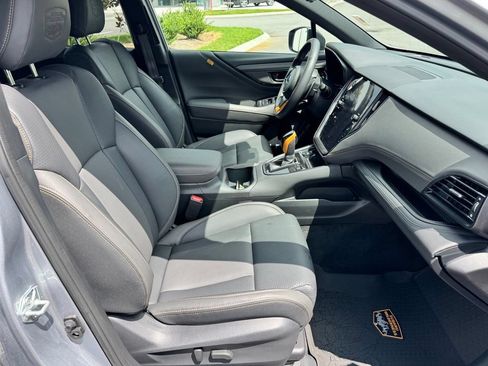 Used 2025 Subaru Outback Wilderness w/ Wilderness Package AWD/4WD image 21
