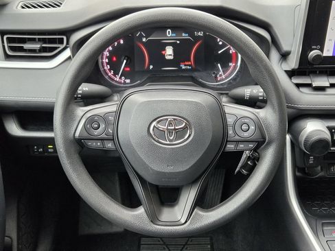 Used 2025 Toyota RAV4 LE FWD image 15