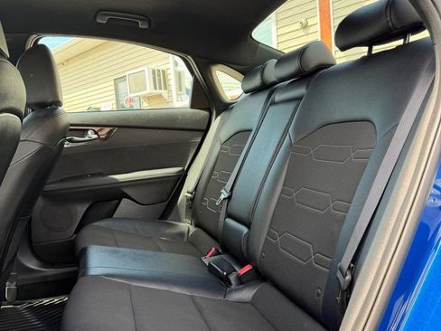 Used 2024 Kia Forte GT-Line FWD image 11