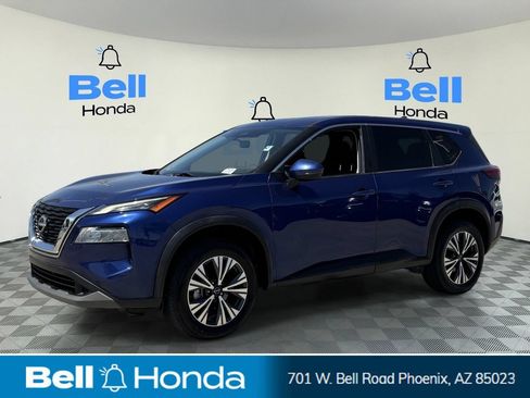 Used 2022 Nissan Rogue SV FWD image 1