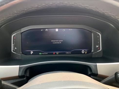 Used 2020 Volkswagen Atlas Cross Sport SEL Premium AWD/4WD image 19