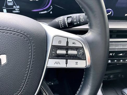 Used 2023 Kia Telluride S image 22