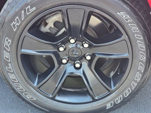 Used 2024 RAM 1500 Big Horn AWD/4WD image 10