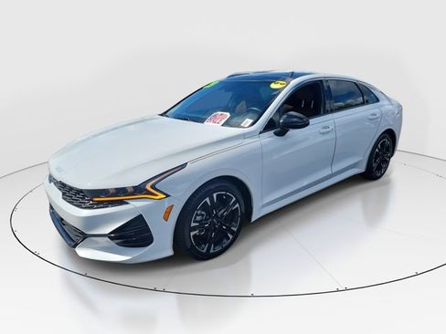 Used 2023 Kia K5 GT-Line image 32