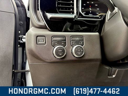 Used 2025 GMC Sierra 1500 Elevation w/ Preferred Package image 13