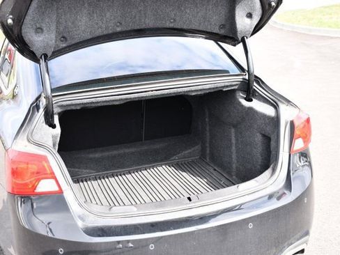 Used 2016 Chevrolet Impala LTZ w/ Enhanced Convenience Package image 34