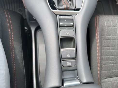 New 2026 Honda HR-V Sport image 30