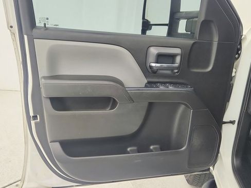 Used 2019 Chevrolet Silverado 2500 W/T w/ WT Convenience Package image 22