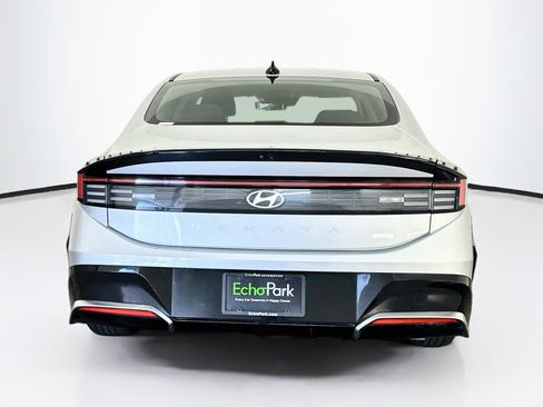 Used 2025 Hyundai Sonata SEL FWD image 7