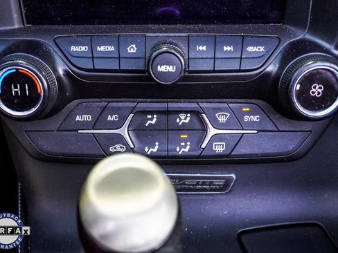 Used 2014 Chevrolet Corvette Stingray Convertible image 20