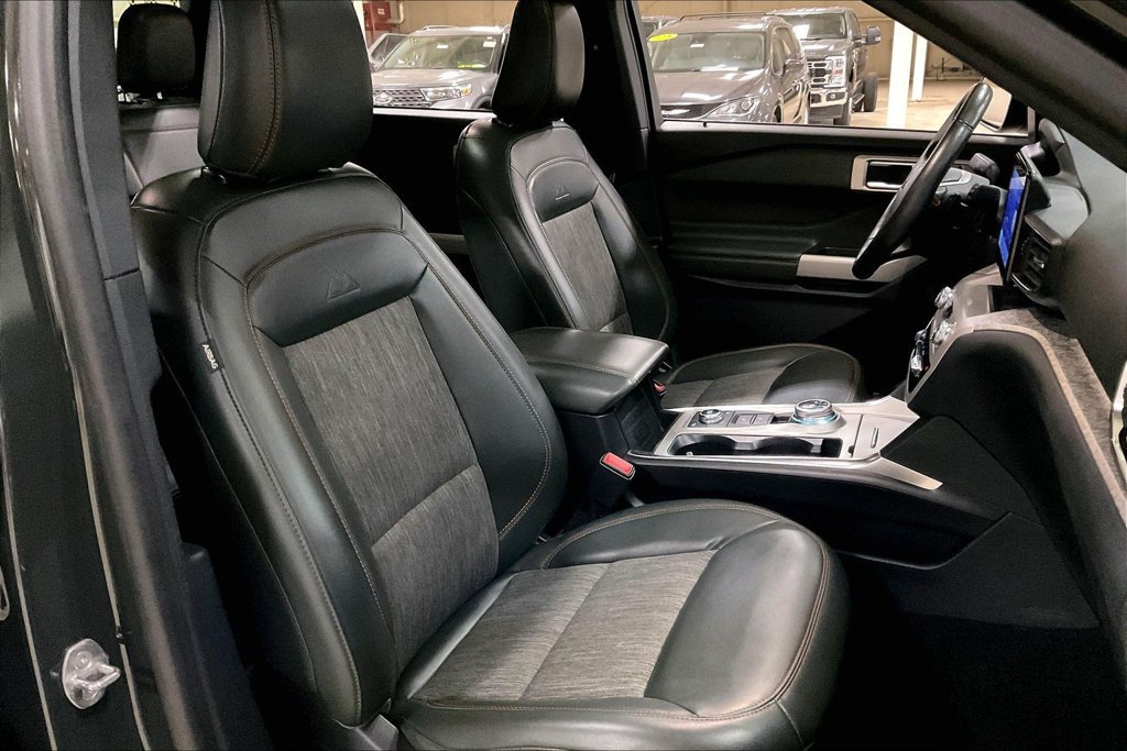 Certified 2024 Ford Explorer Timberline w/ Timberline Technology Package AWD/4WD image 7