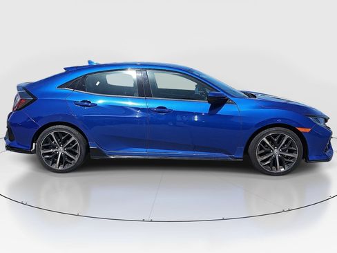 Used 2020 Honda Civic Sport image 4