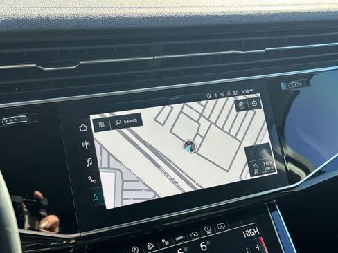 Used 2023 Audi Q7 3.0T Prestige w/ Prestige Package image 24