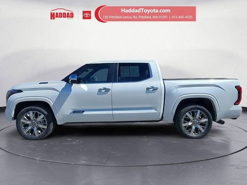 Used 2025 Toyota Tundra Capstone AWD/4WD image 2