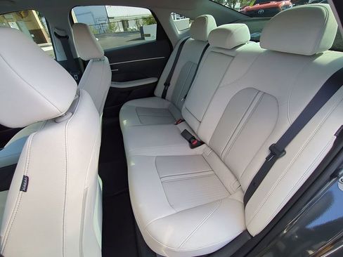 Certified 2025 Hyundai Sonata SEL image 12