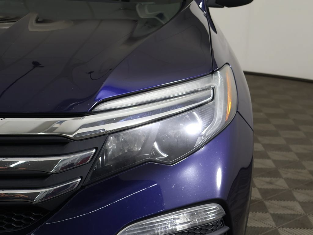Used 2017 Honda Pilot EX-L image 13