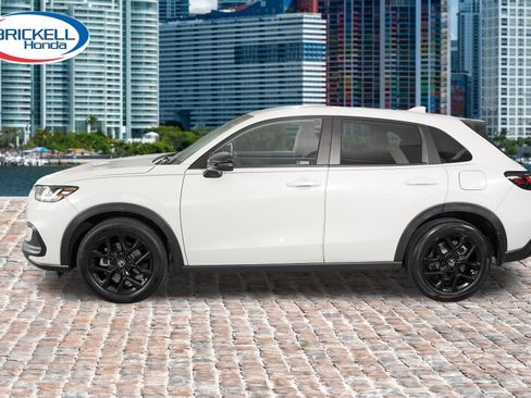 Certified 2024 Honda HR-V Sport image 4