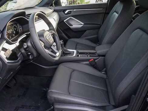 New 2025 Audi Q3 2.0T Premium image 20