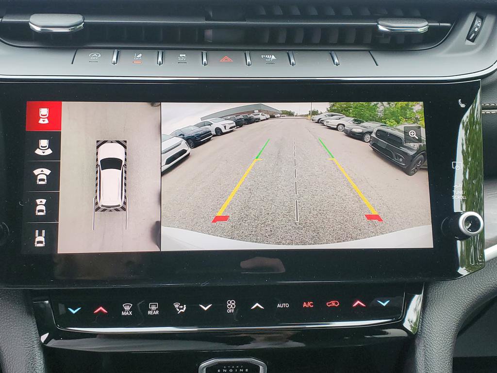 New 2026 Jeep Grand Cherokee Limited AWD/4WD image 11