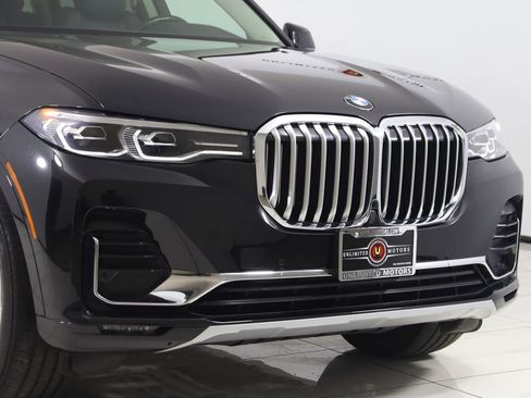 Used 2021 BMW X7 xDrive40i w/ Cold Weather Package AWD/4WD image 42