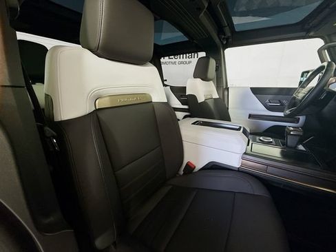 Used 2024 GMC Hummer EV 3X w/ Omega Edition AWD/4WD image 30