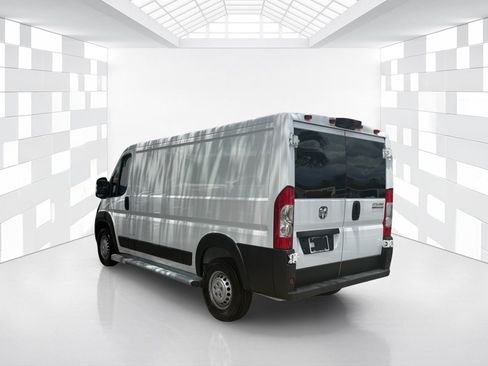 Used 2025 RAM ProMaster 2500 w/ U-Haul Equipment Group FWD image 5