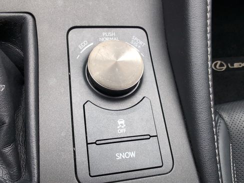 Used 2016 Lexus RC 350 RWD image 42