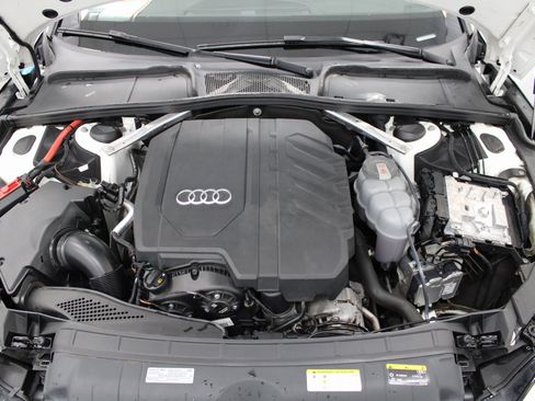 Used 2022 Audi A5 2.0T Premium image 10