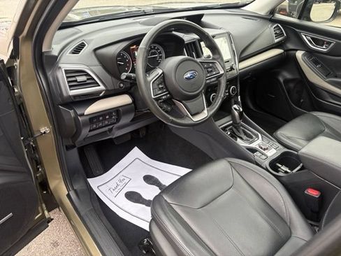 Used 2023 Subaru Forester Limited AWD/4WD image 26