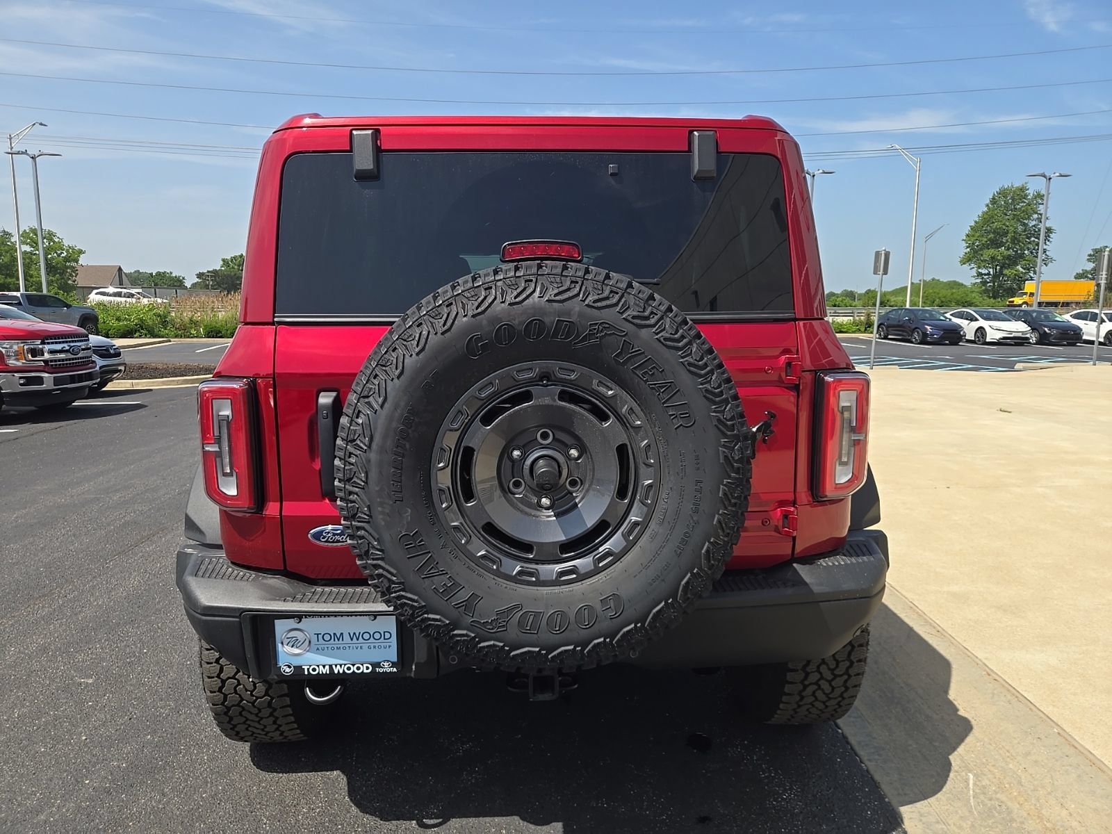 Used 2025 Ford Bronco Badlands AWD/4WD image 13